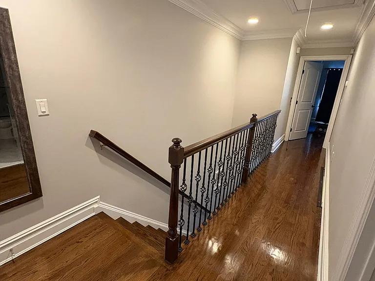 4 James Ln — Photo 12