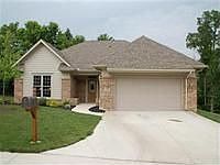 2nd image of 102 Rebecca Cir
