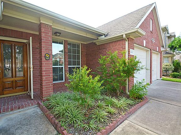 3rd image of 2015 Waverly Glend Dr