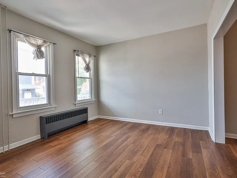 805 Main St — Photo 15