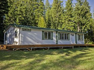 121 Glory Rd, Naples, ID 83847