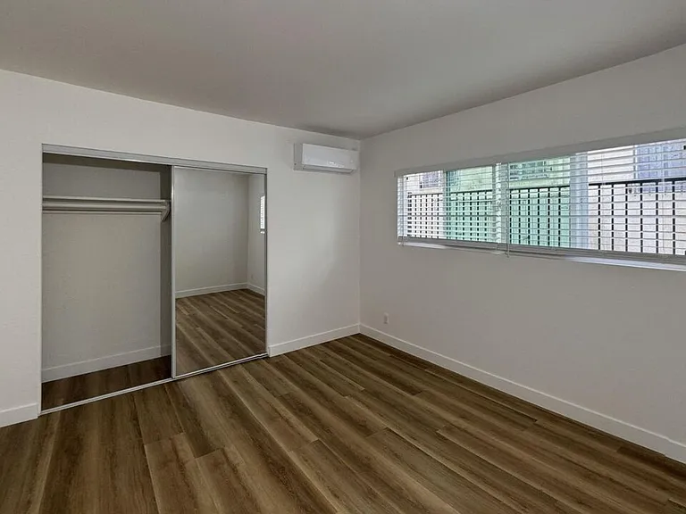 3630 Midvale Ave #1 — Photo 9