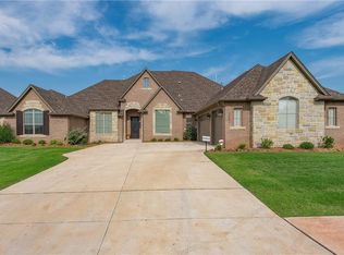 3001 Shilstone Ct, Edmond, OK 73013