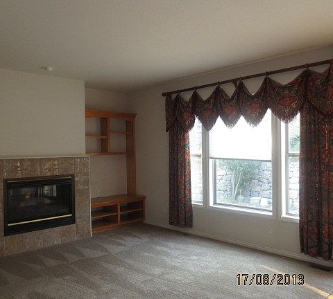 3rd image of 7887 Lakeshore Dr