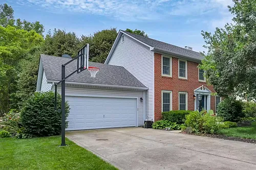 155 Mackenzie Dr Photo 1