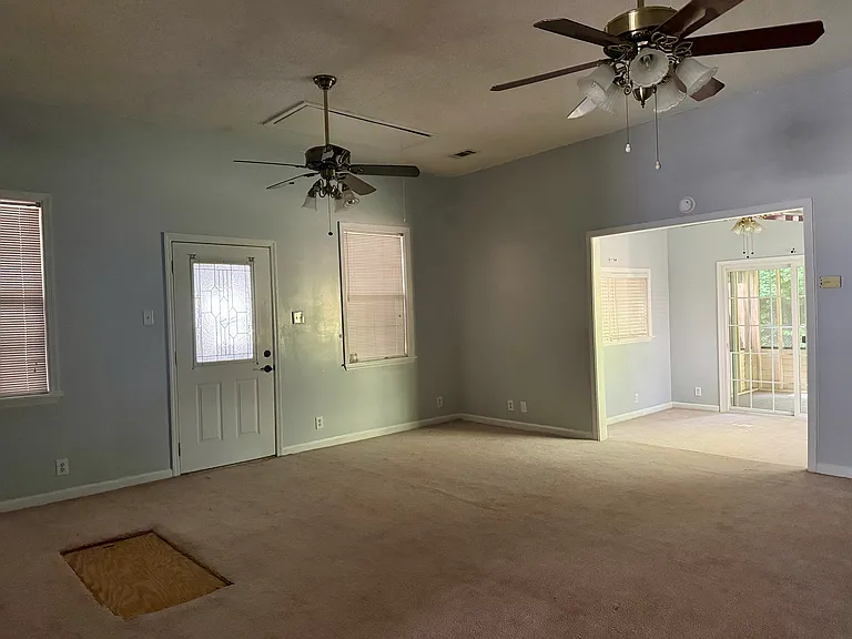 143 Maple St — Photo 20
