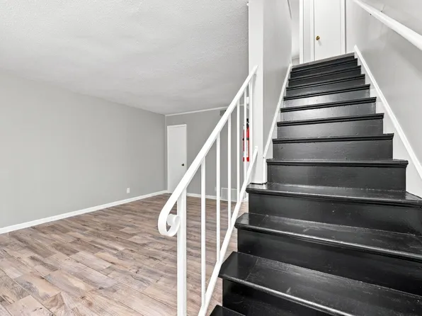 Skyview Townhomes, 125 Lowery Ct #29dcac987, Winston Salem, NC 27101