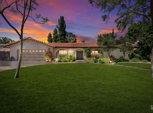 7404 Dos Rios Way, Bakersfield, CA 93309