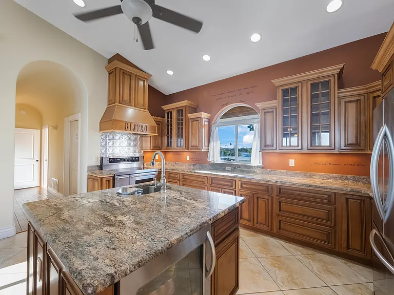 736 Pruitt Dr — Photo 19