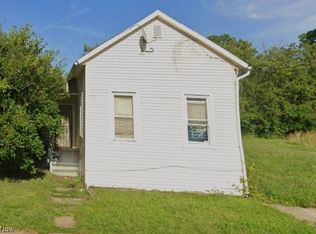 3325 E 49th St, Cleveland, OH 44127