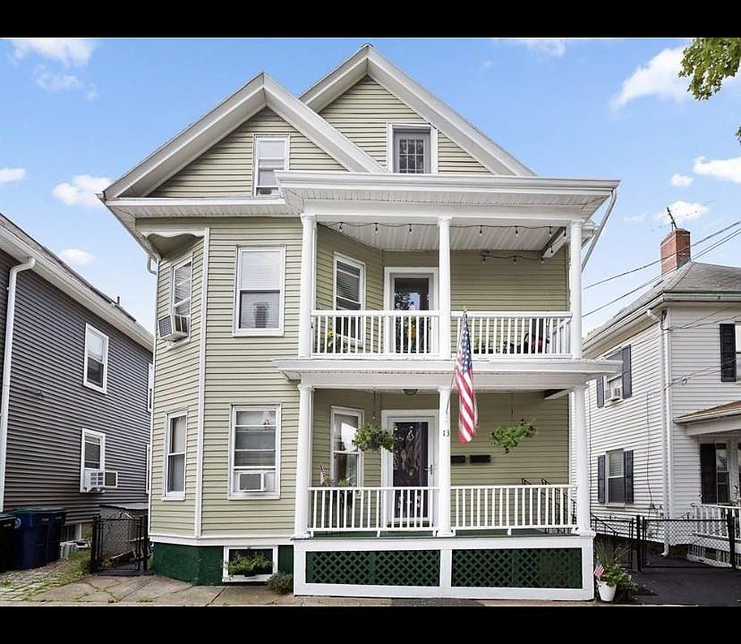 1st image of 13 Prescott St #1