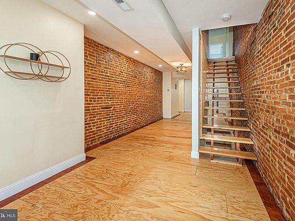 2nd image of 1113 N Collington Ave