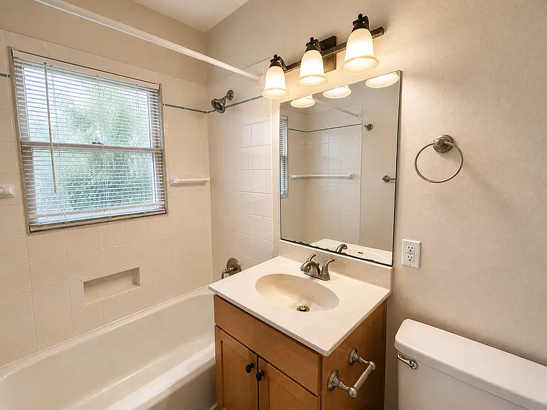 4406 Bennett Ave #A — Photo 23