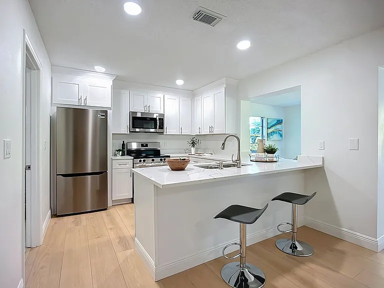 2014 Hampstead Cir — Photo 7