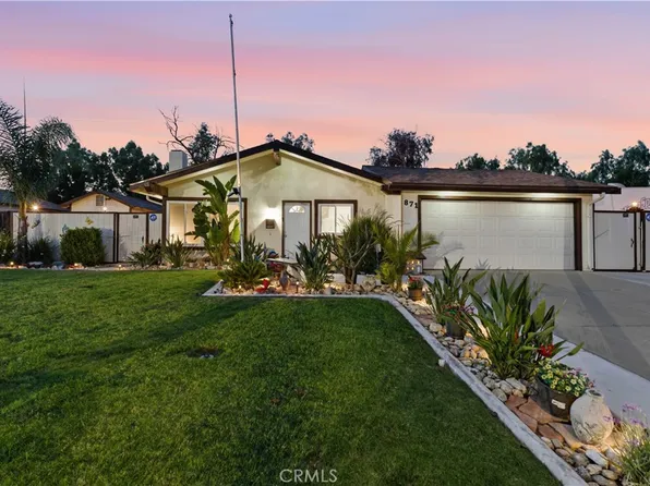 871 W Francis St, Corona, CA 92882