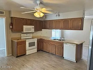 4 bed, 2.0 bath, 1761 sqft, $2,295 — Photo 2