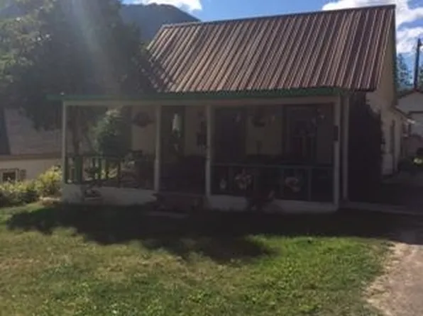114 2nd St N, Alberton, MT 59820