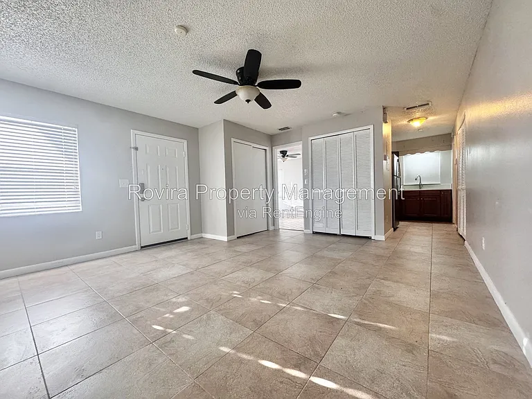 1340 Anderson St #1350 — Photo 11