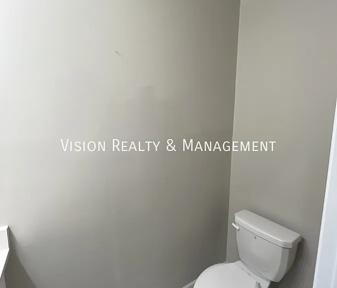 8324 Triple Crown Dr — Photo 11