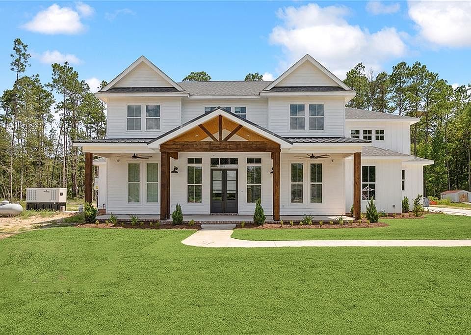 1st image of 208 Williamsburg Dr