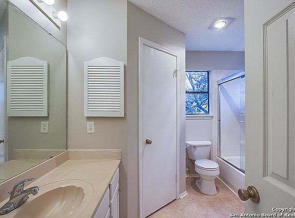 4th image of 13803 Laurel Hollow Dr