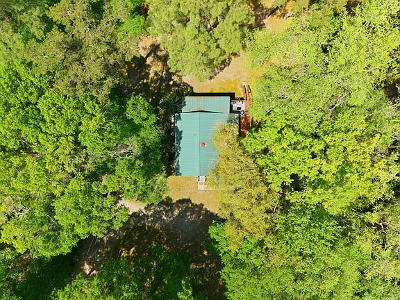 2nd image of 150 Franks Ln