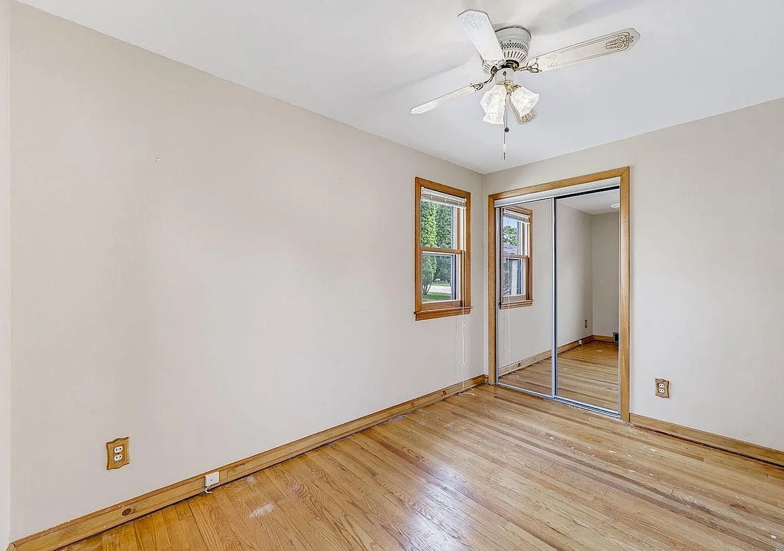 Single Family House — Photo 3