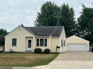 325 W Holly St, Owatonna, MN 55060