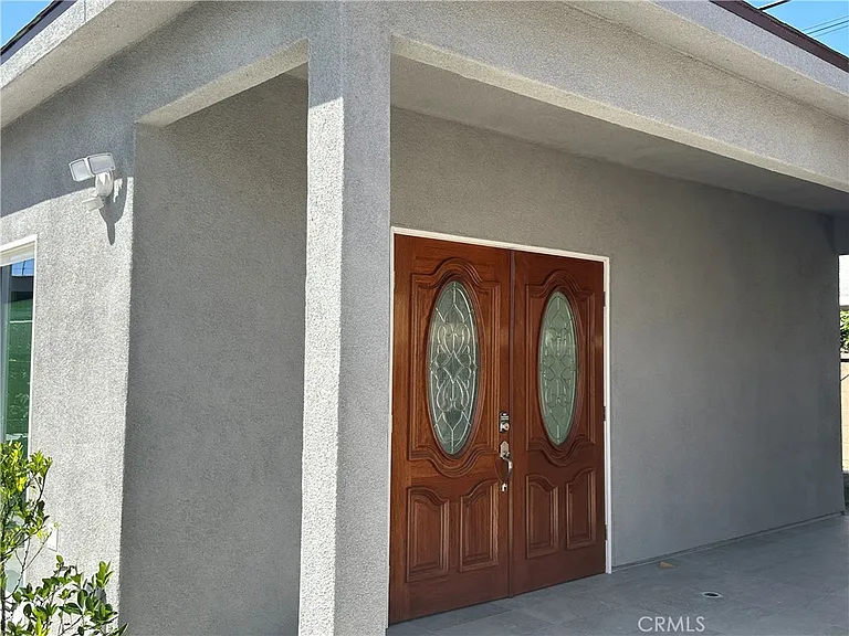 13399 Amarillo Dr — Photo 2