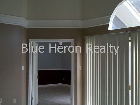 LIVING ROOM LOOKING TO MASTER