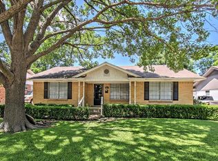 10643 Lakemere Dr, Dallas, TX 75238