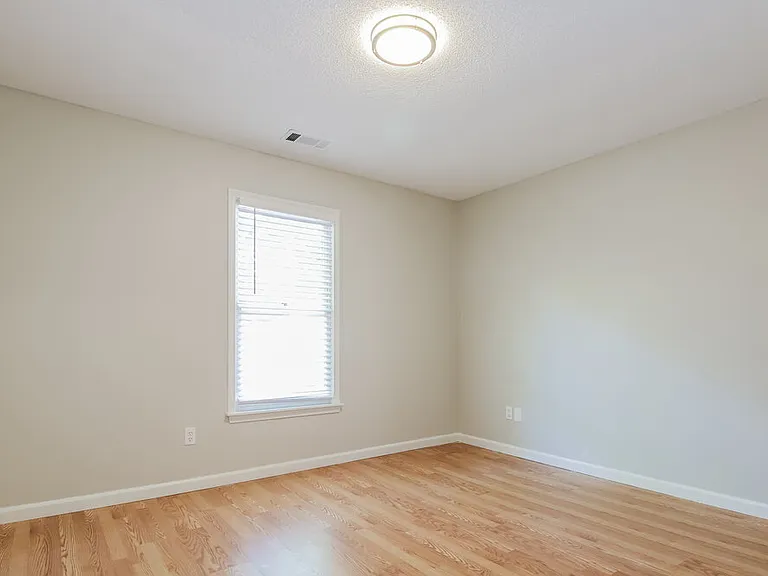 1470 Cider House Ln — Photo 6