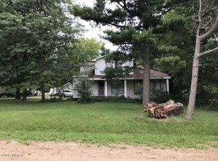 13416 Goodrich Rd, Ravenna, MI 49451