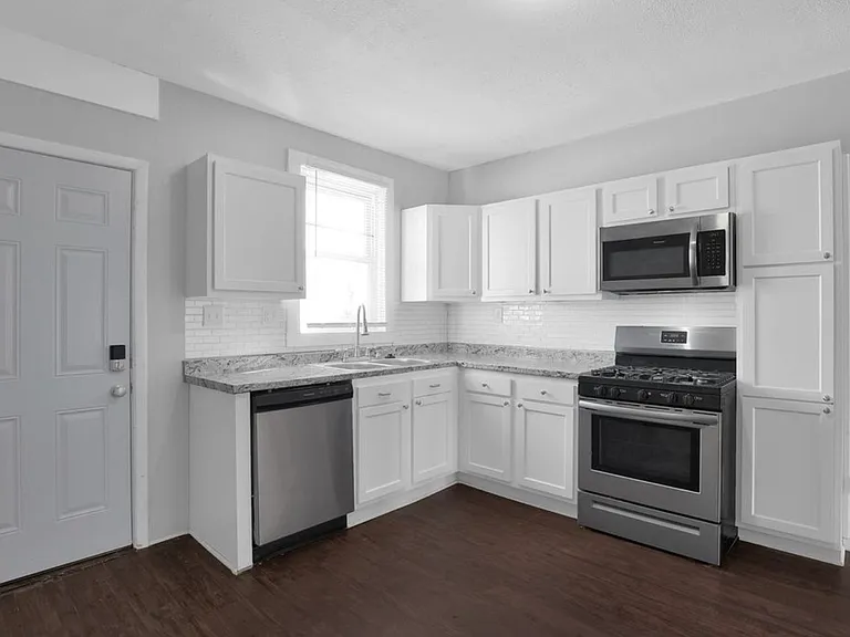 816 Wager St — Photo 4