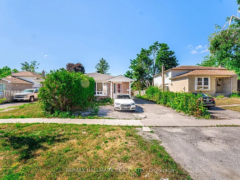 88 Bernick Dr — Photo 2