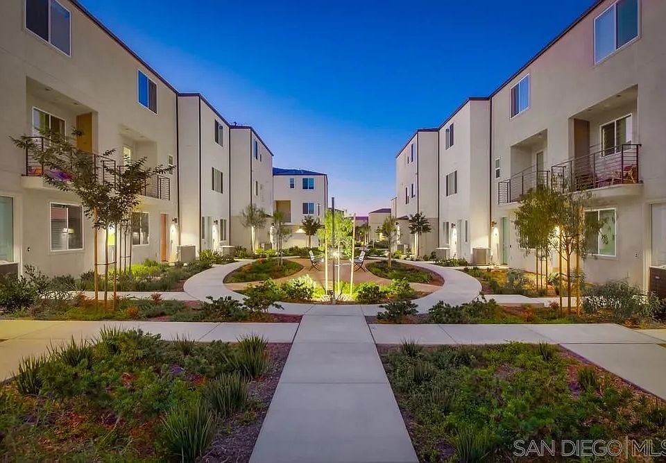1st image of 5305 Seacliff Pl #3