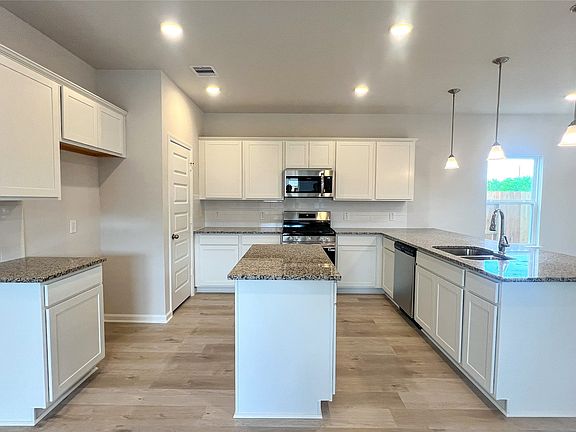 The Sparrow II- Kitchen