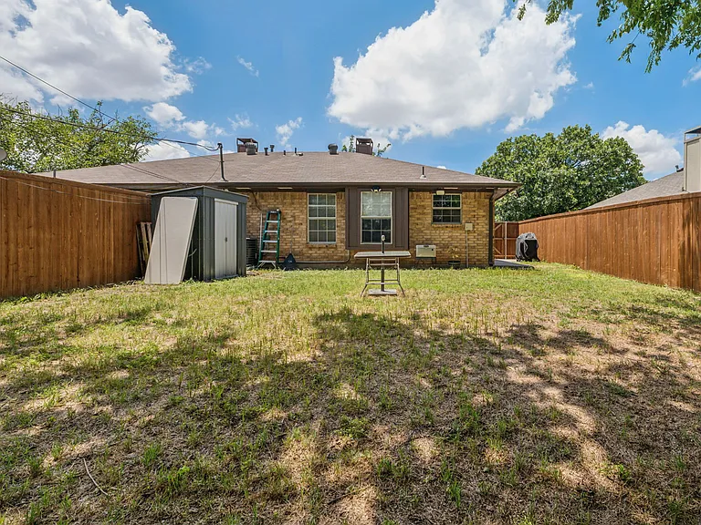 9780 Windy Ridge Rd — Photo 18