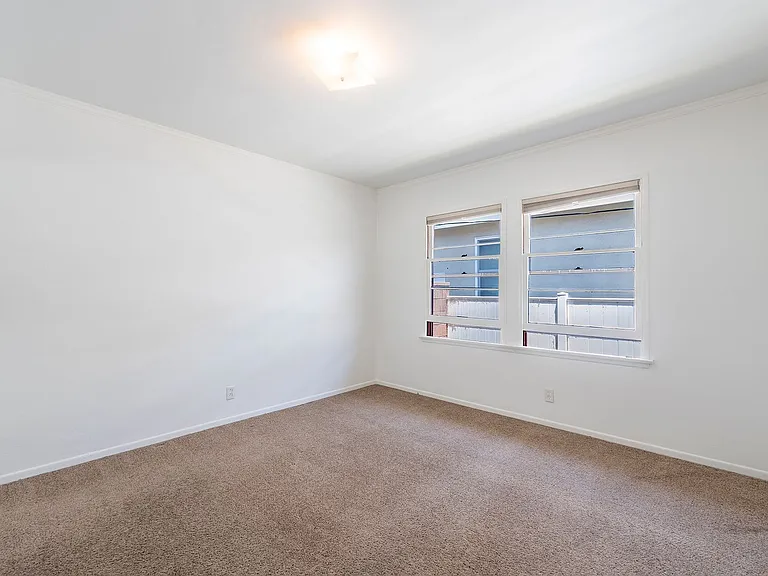 501 Kansas St — Photo 19