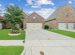 1016 Brigham Dr, Forney, TX 75126