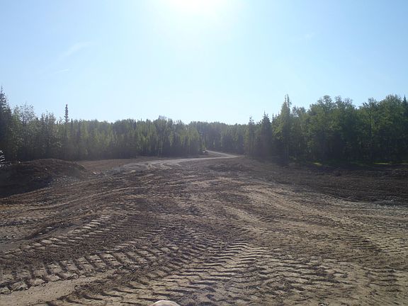 5th image of 4275 Sweet Birch Cir