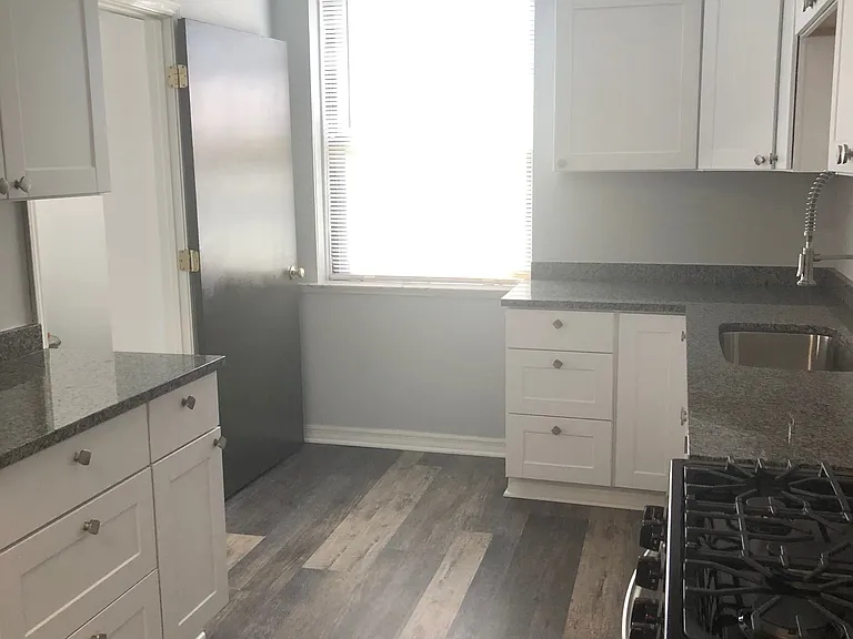 4451 N Drake Ave #1 — Photo 15