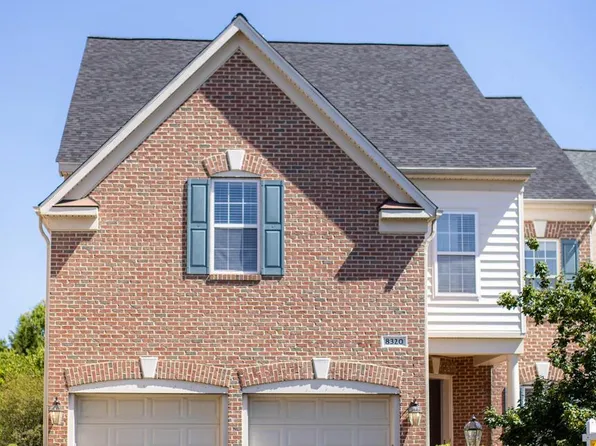 8320 Middle Ruddings Dr, Lorton, VA 22079