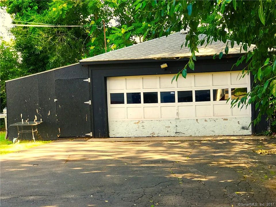 2nd image of 27 North St