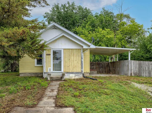 320 N Morton St, Missouri Valley, IA 51555