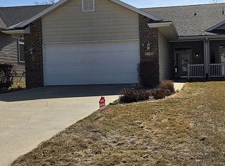 1735 Meiers Ct NW, Cedar Rapids, IA 52405