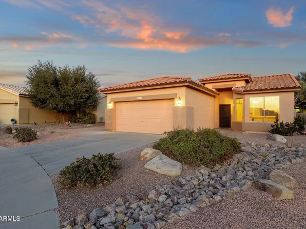 4937 S PEACH WILLOW Lane, Gilbert, AZ 85298