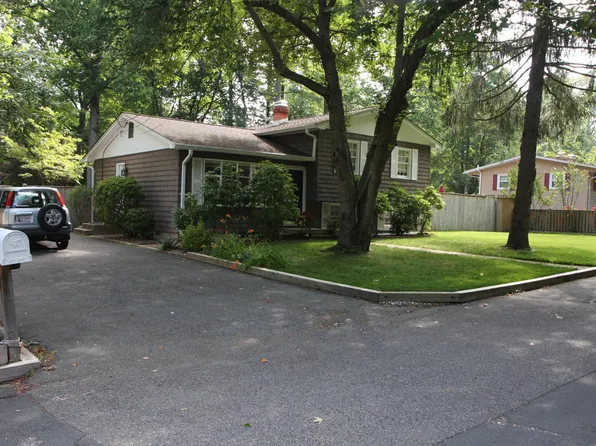 172 Calhoun St, Edgewater, MD 21037