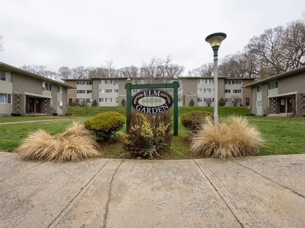 10 Sigwin Cir, Wallingford, CT 06492