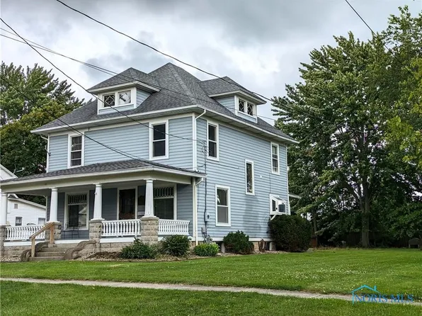 125 E Main St, Oak Harbor, OH 43449